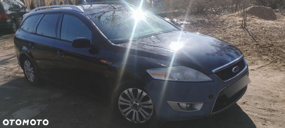 Ford Mondeo 2.0 TDCi Ghia - 10