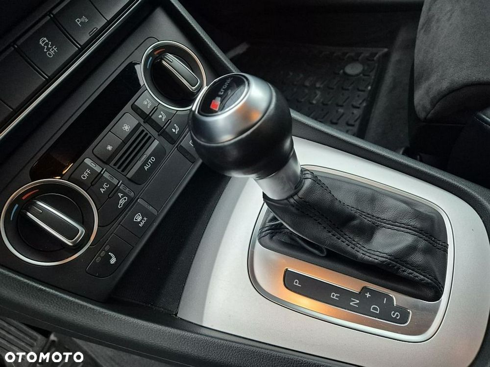 Audi Q3 2015 photo 5