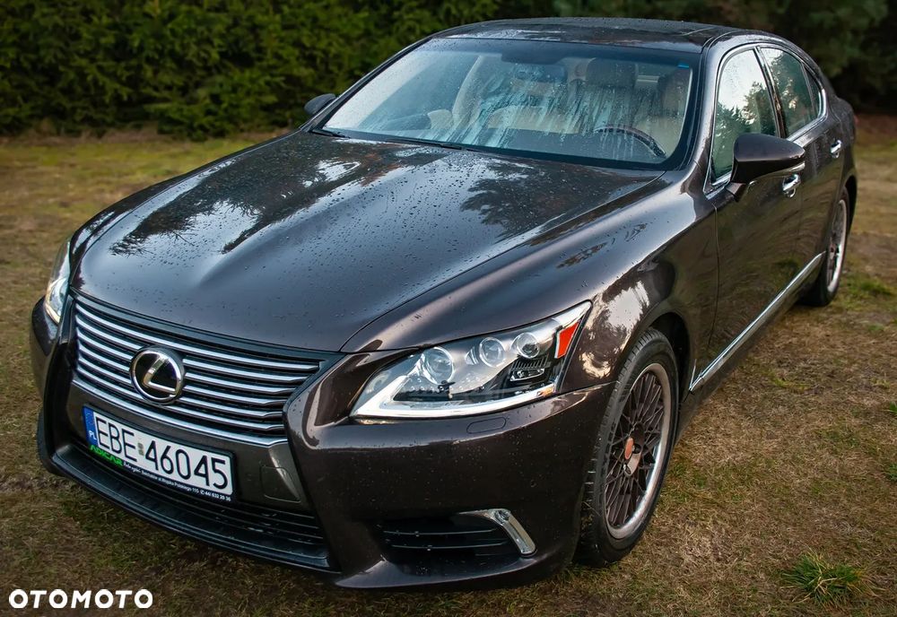Lexus LS 460 - 1