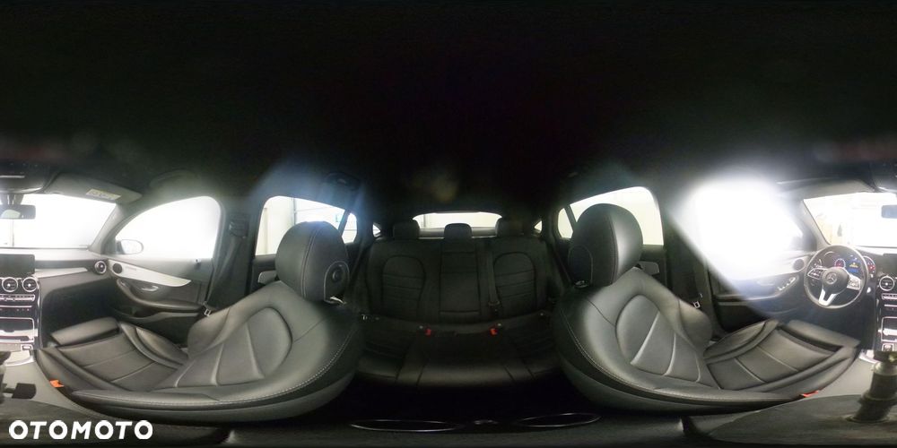 Mercedes-Benz GLC - 22