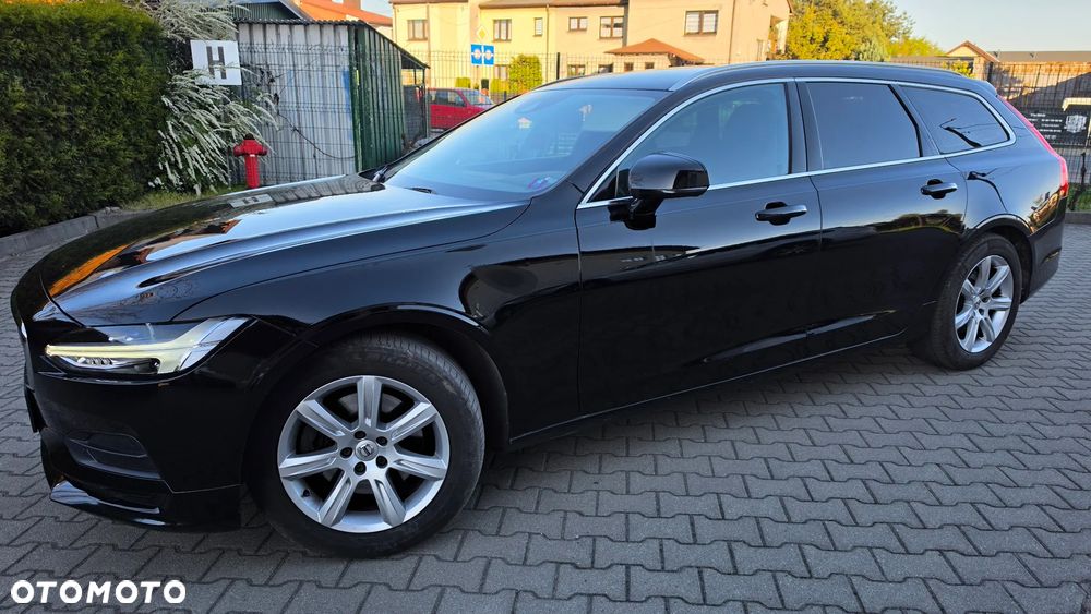 Volvo V90 D4 Geartronic Momentum - 26