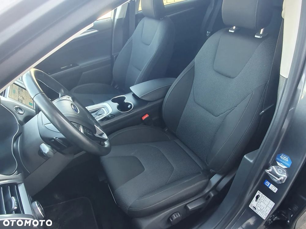 Ford Mondeo - 24