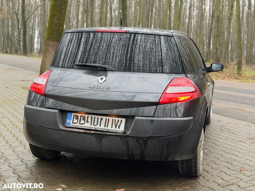 Renault Megane - 10