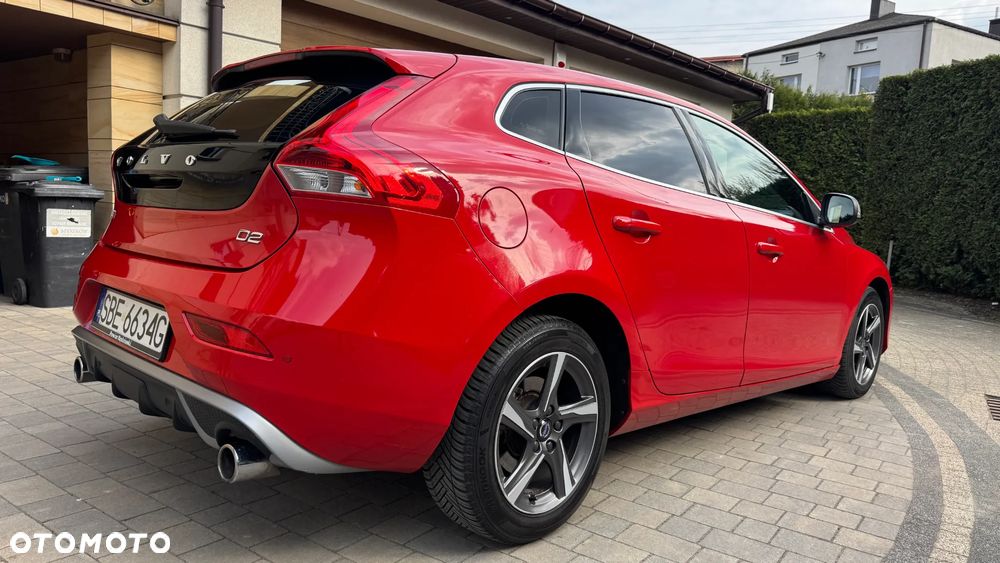 Volvo V40 D2 Drive-E R-Design Momentum - 10