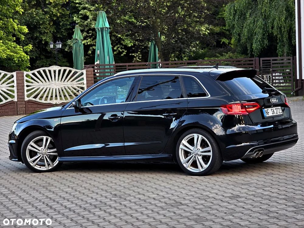 Audi A3 Sportback 2.0 TDI (clean diesel) quattro S tronic S line Sportpaket - 16