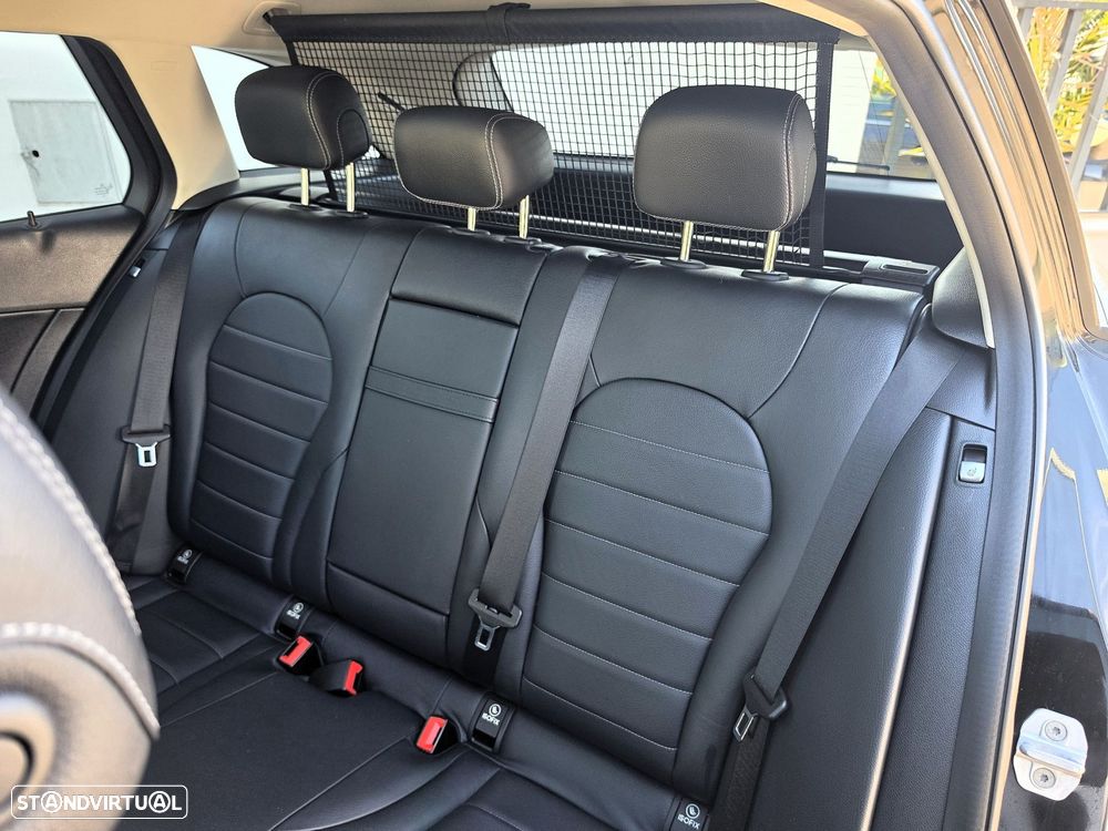 Mercedes-Benz C 220 Station CDI DPF BlueEFFICIENCY Avantgarde Edition - 40