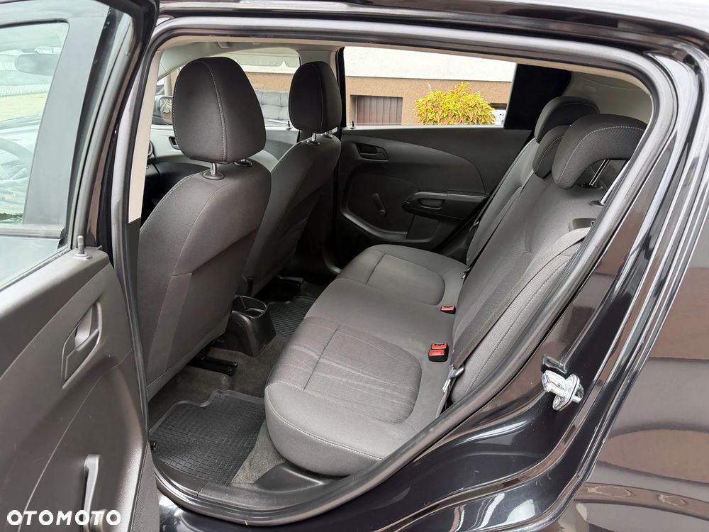 Chevrolet Aveo 1.2 LT+ - 14