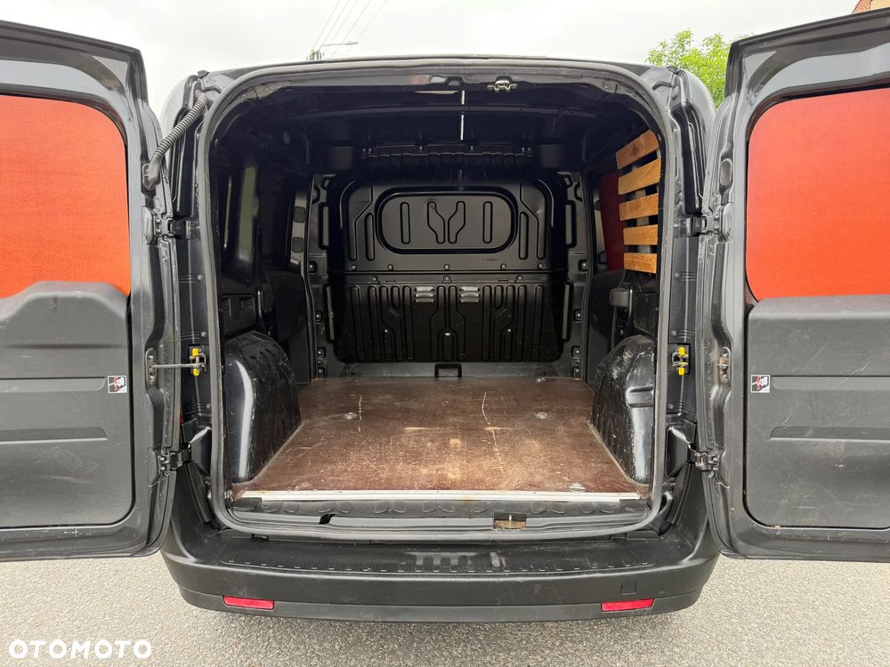 Fiat Doblo * L1H1 * 1.3 / 90KM * - 21