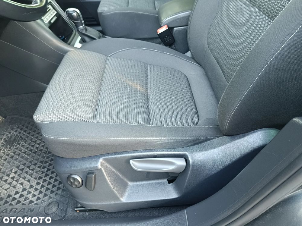 Volkswagen Sharan - 20