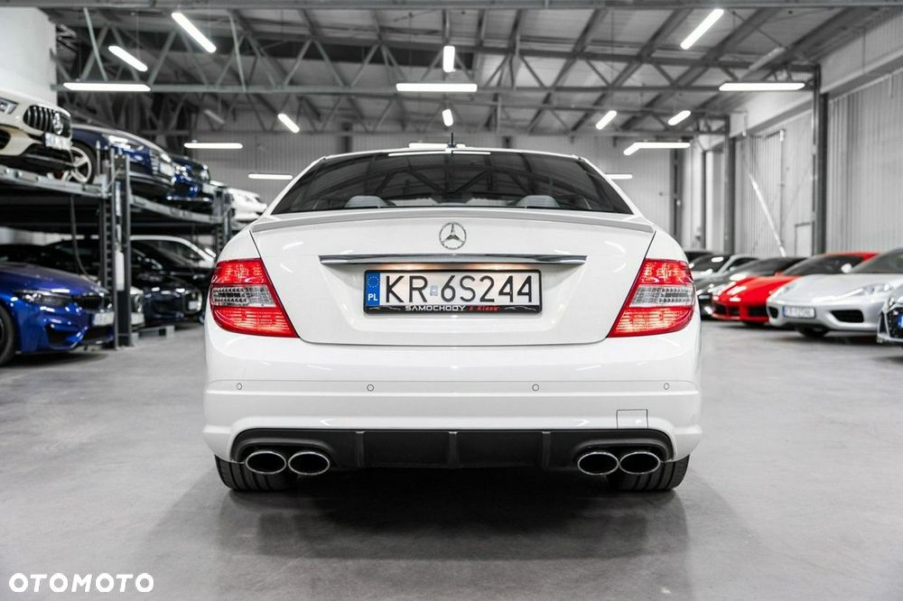 Mercedes-Benz Klasa C 63 AMG AMG SPEEDSHIFT MCT - 12