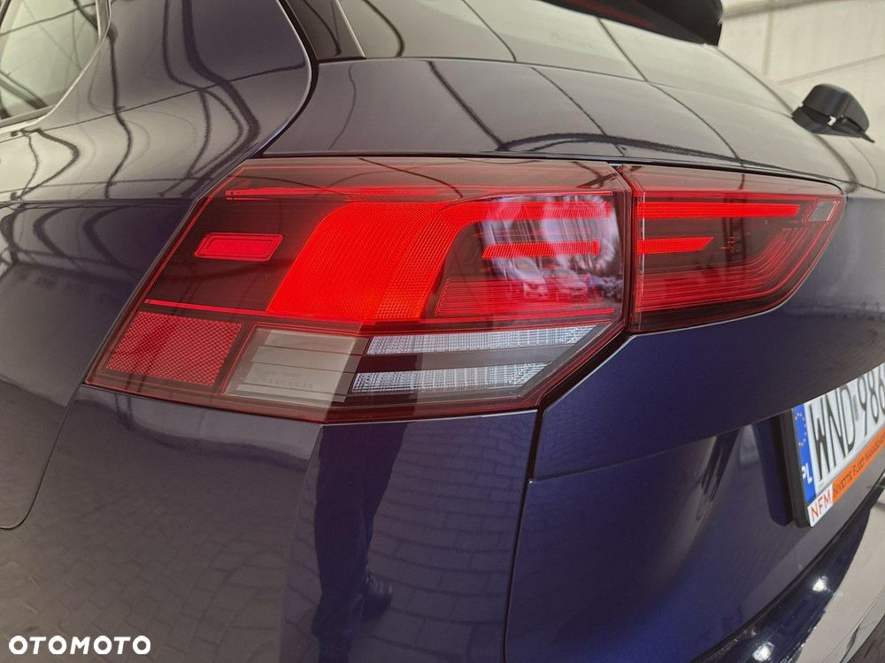 Volkswagen Golf - 30