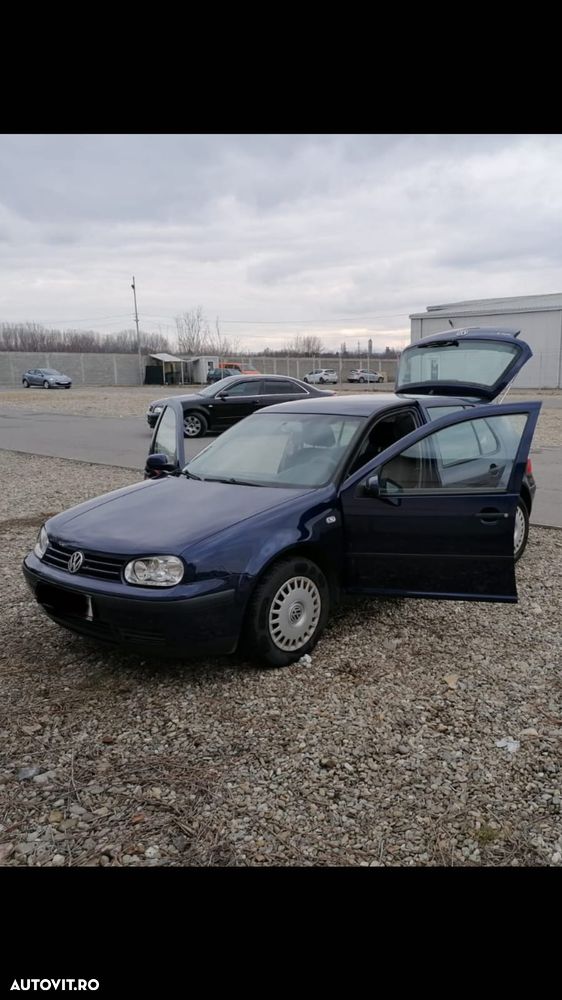 Volkswagen Golf 1.4 - 1