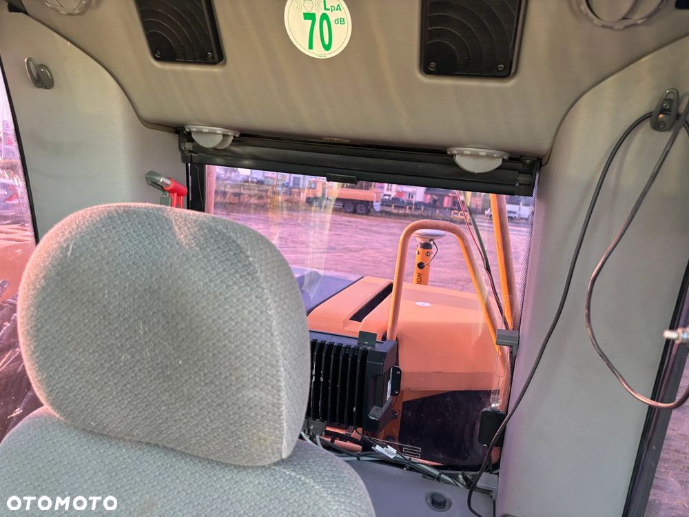 Volvo EW140D - 16
