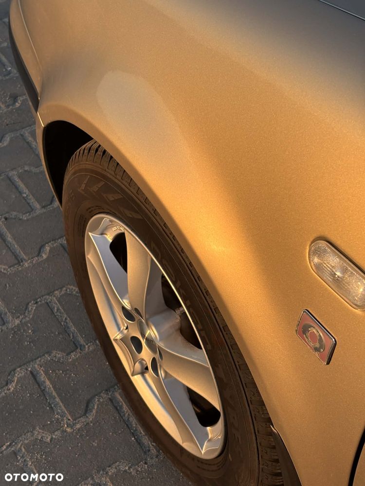 Volkswagen Golf 1.6 Q - 16