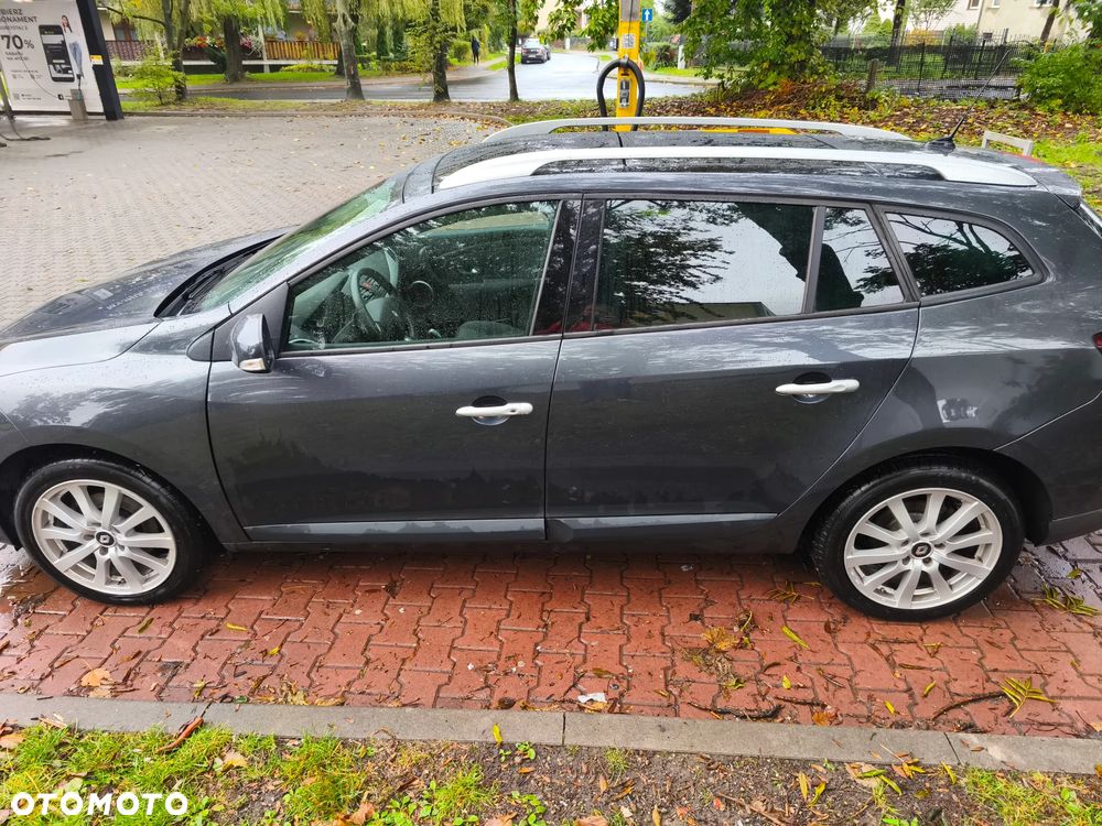 Renault Megane 2.0 16V Privilege CVT - 8