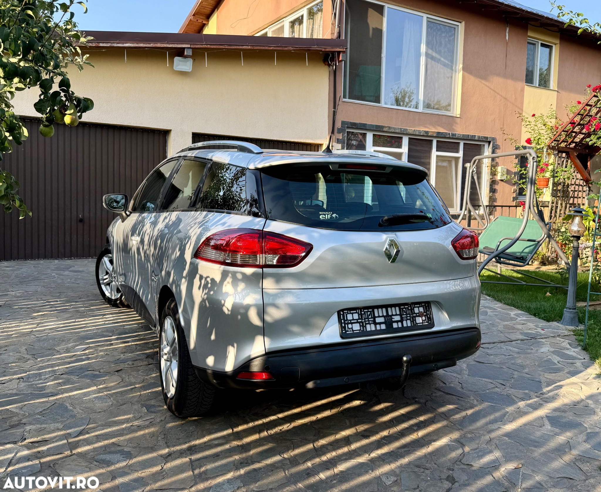 Renault Clio 1.5 dCi 75 Grandtour Expression - 4