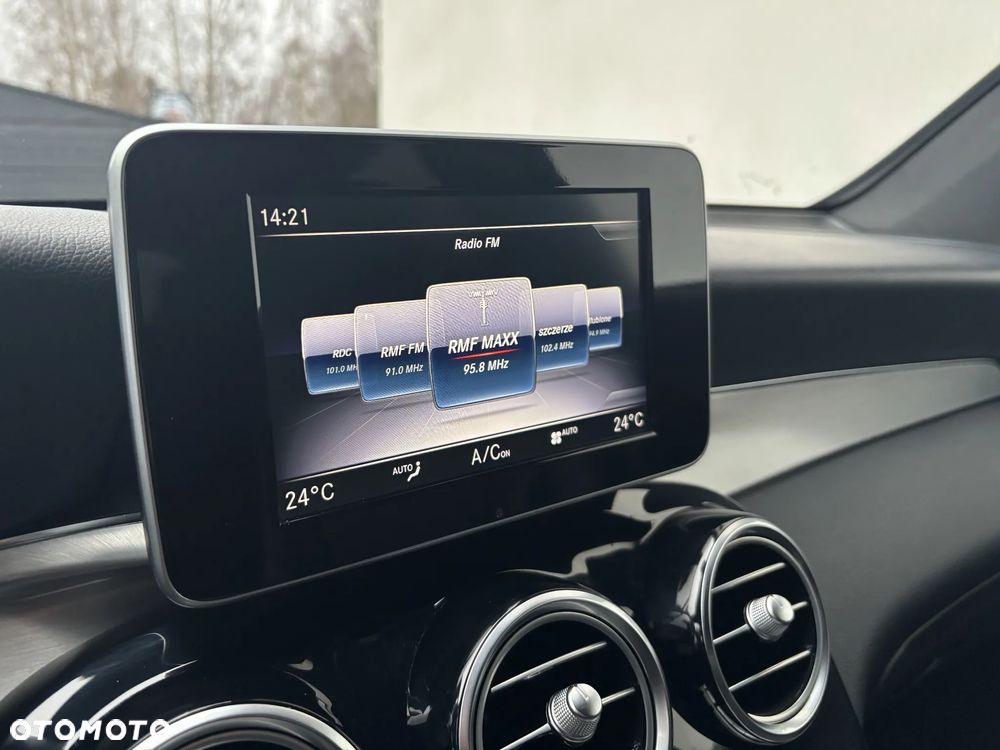 Mercedes-Benz GLC - 19