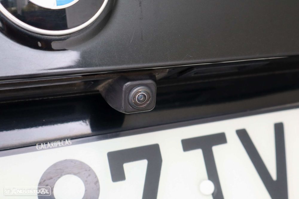 BMW 520 d Pack Desportivo M Auto - 12