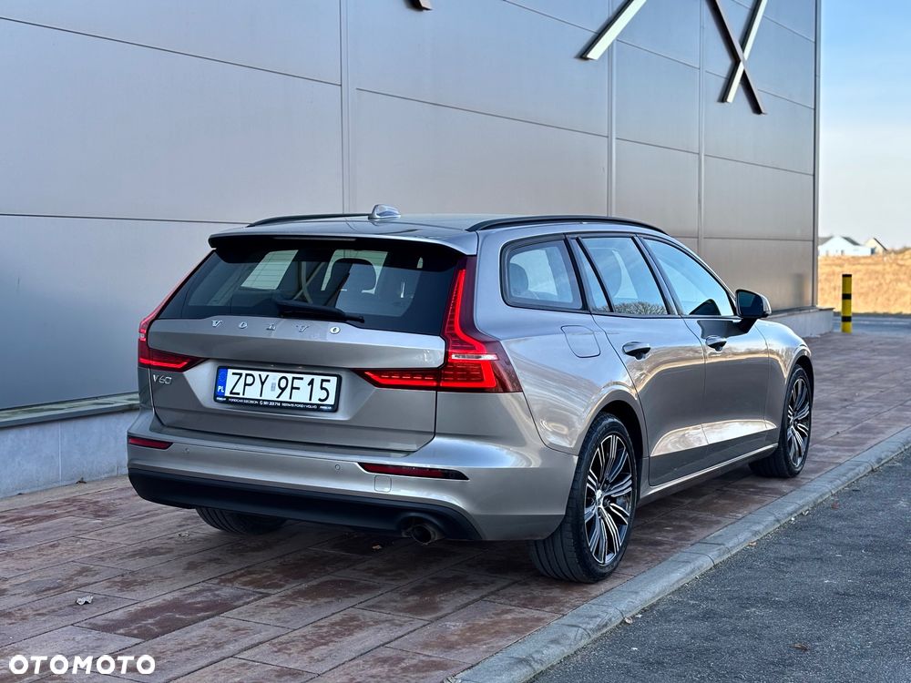 Volvo V60 D3 Kinetic - 5