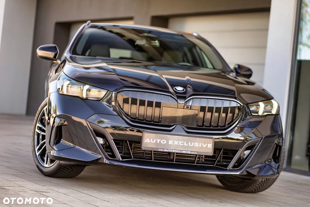 BMW Seria 5 520d xDrive mHEV M Sport - 3