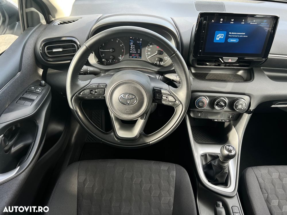 Toyota Yaris 1.5 MT Dynamic - 4