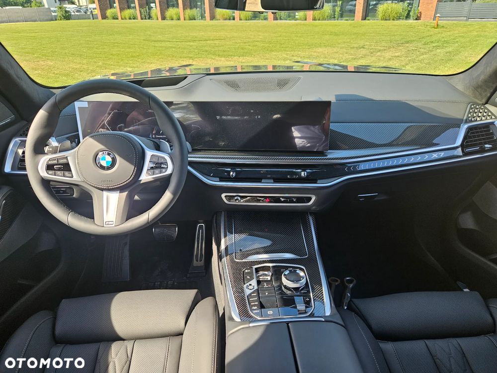 BMW X7 - 14