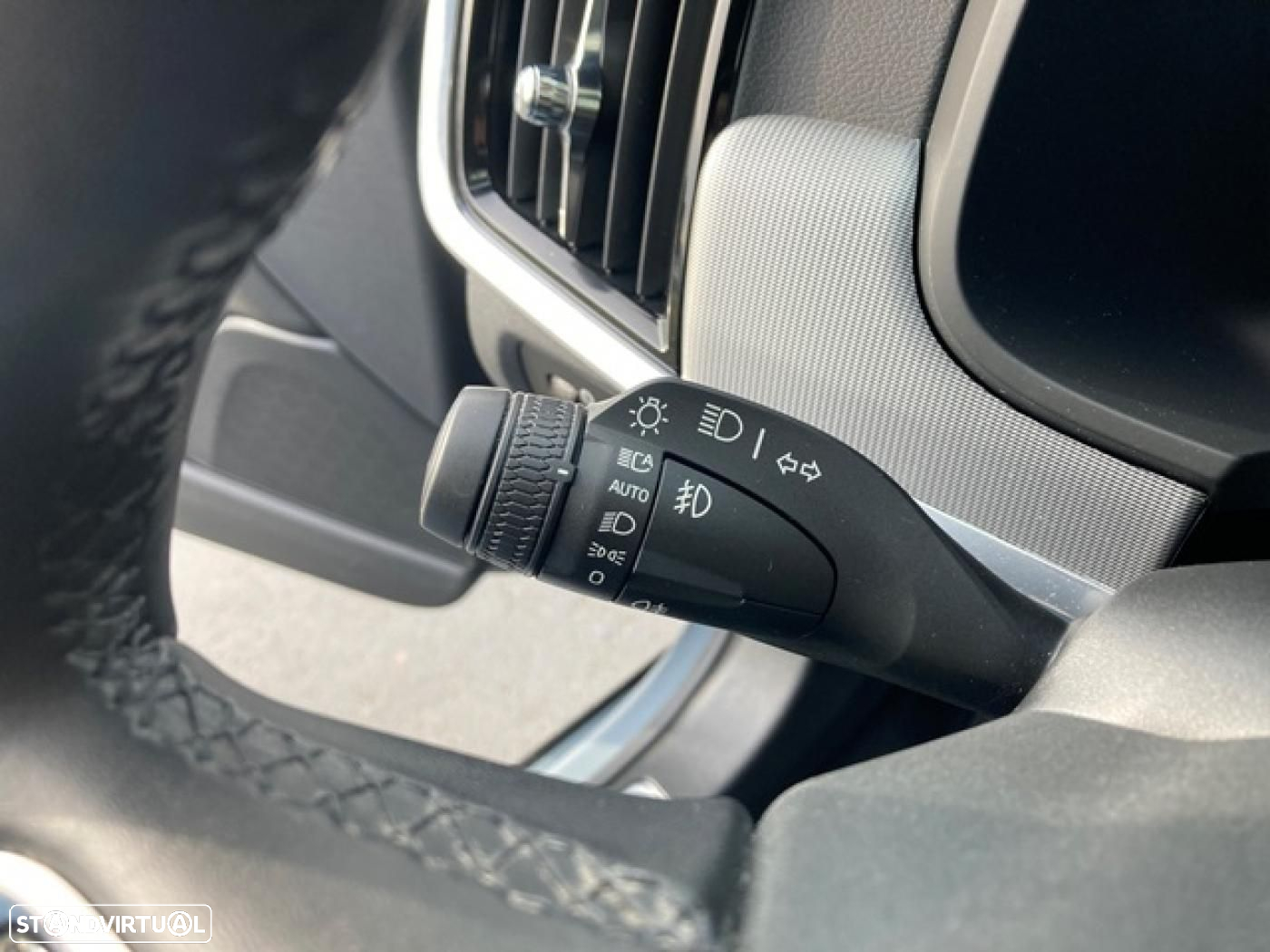 Volvo V90 2.0 T6 PHEV R-Design AWD - 21