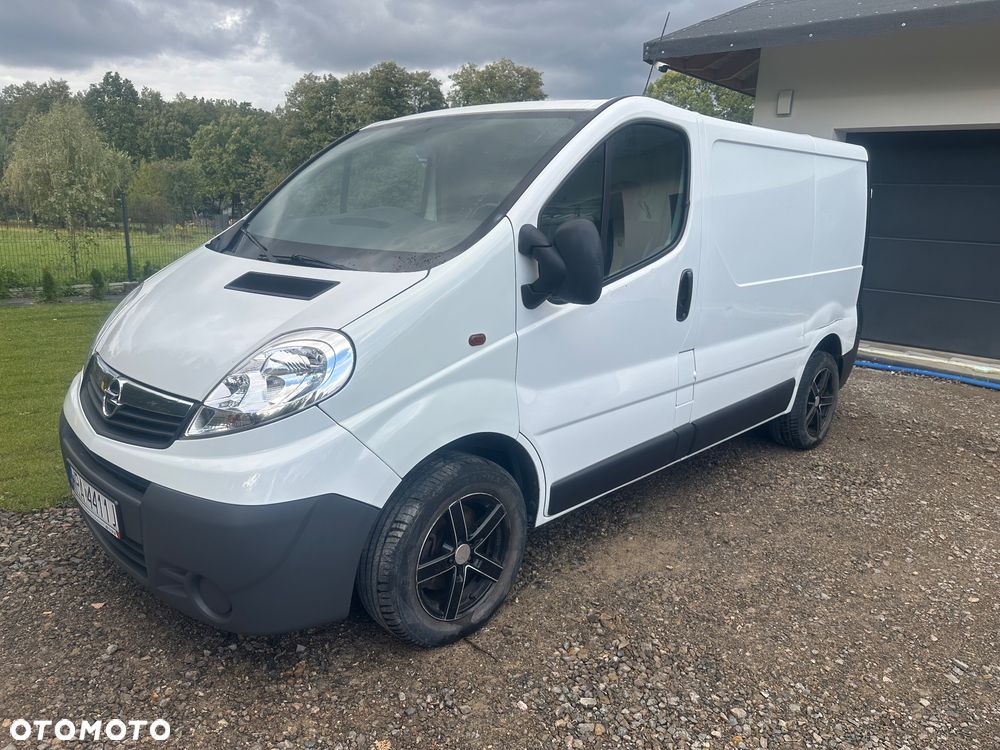 Opel Vivaro - 2