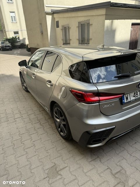 Lexus CT 200h F Sport Edition - 5