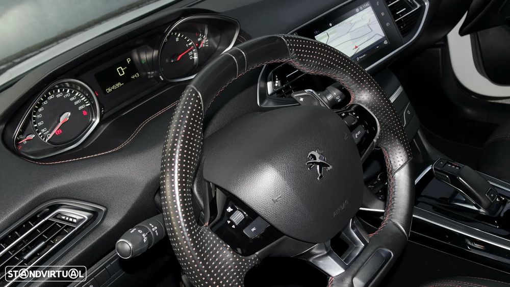 Peugeot 308 SW 1.5 BlueHDi GT Line EAT8 - 34