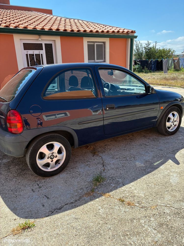 Opel Corsa - 10