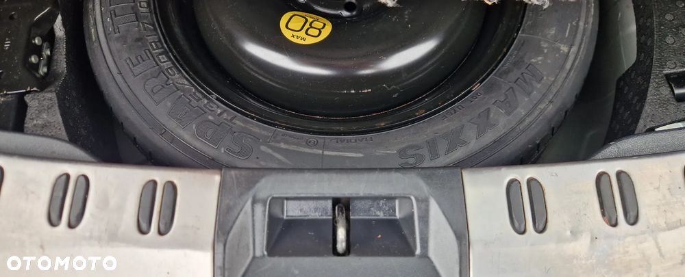 Nissan Qashqai+2 2.0 360 - 28