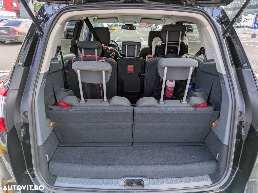 Ford Grand C-Max - 7
