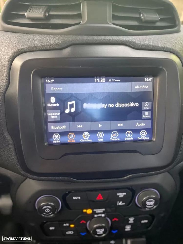 Jeep Renegade 1.0 T Limited - 17