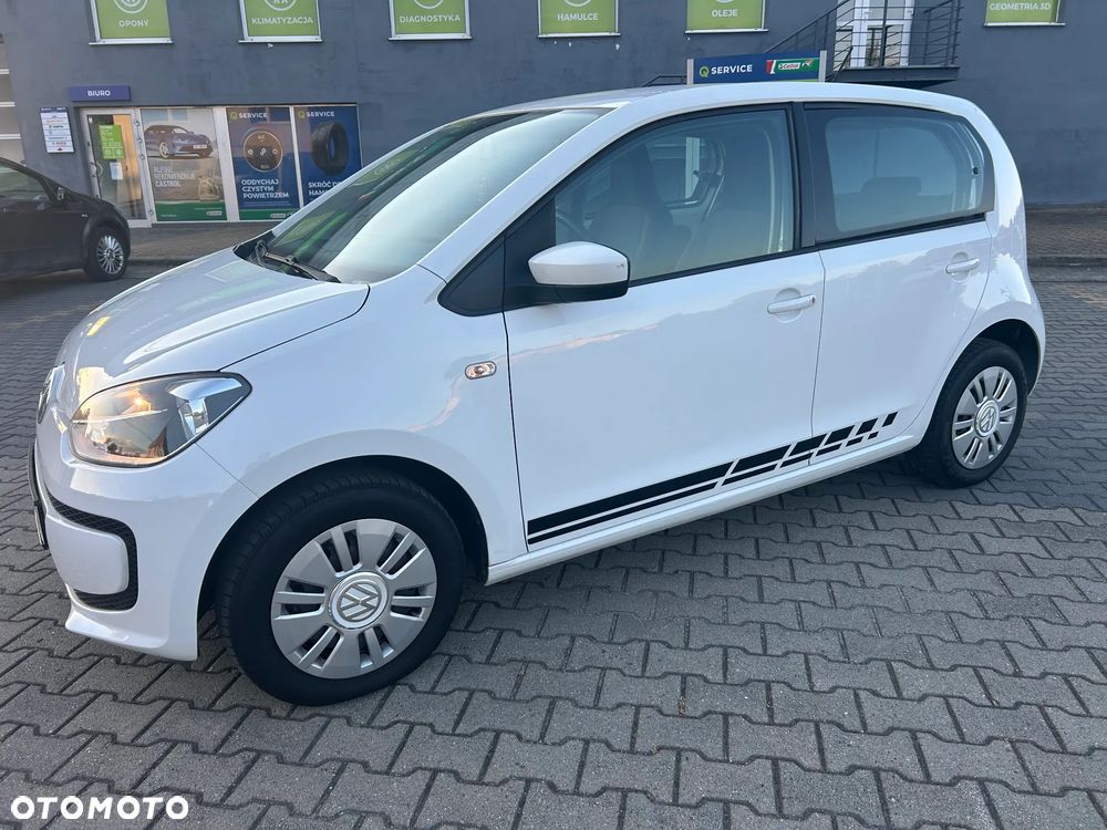 Volkswagen up! BlueMotion Technology move - 16