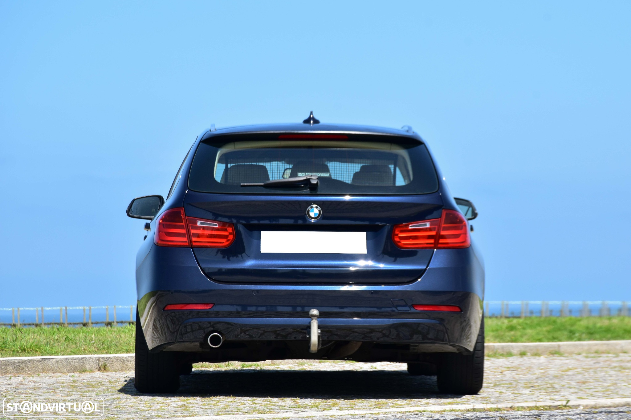 BMW 318 d Touring Auto Line Luxury - 8