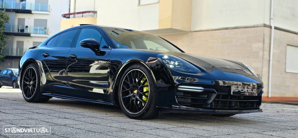 Porsche Panamera 4 E-Hybrid Executive - 3