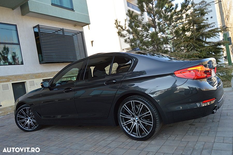 BMW Seria 5 530d xDrive Aut. Luxury Line - 26