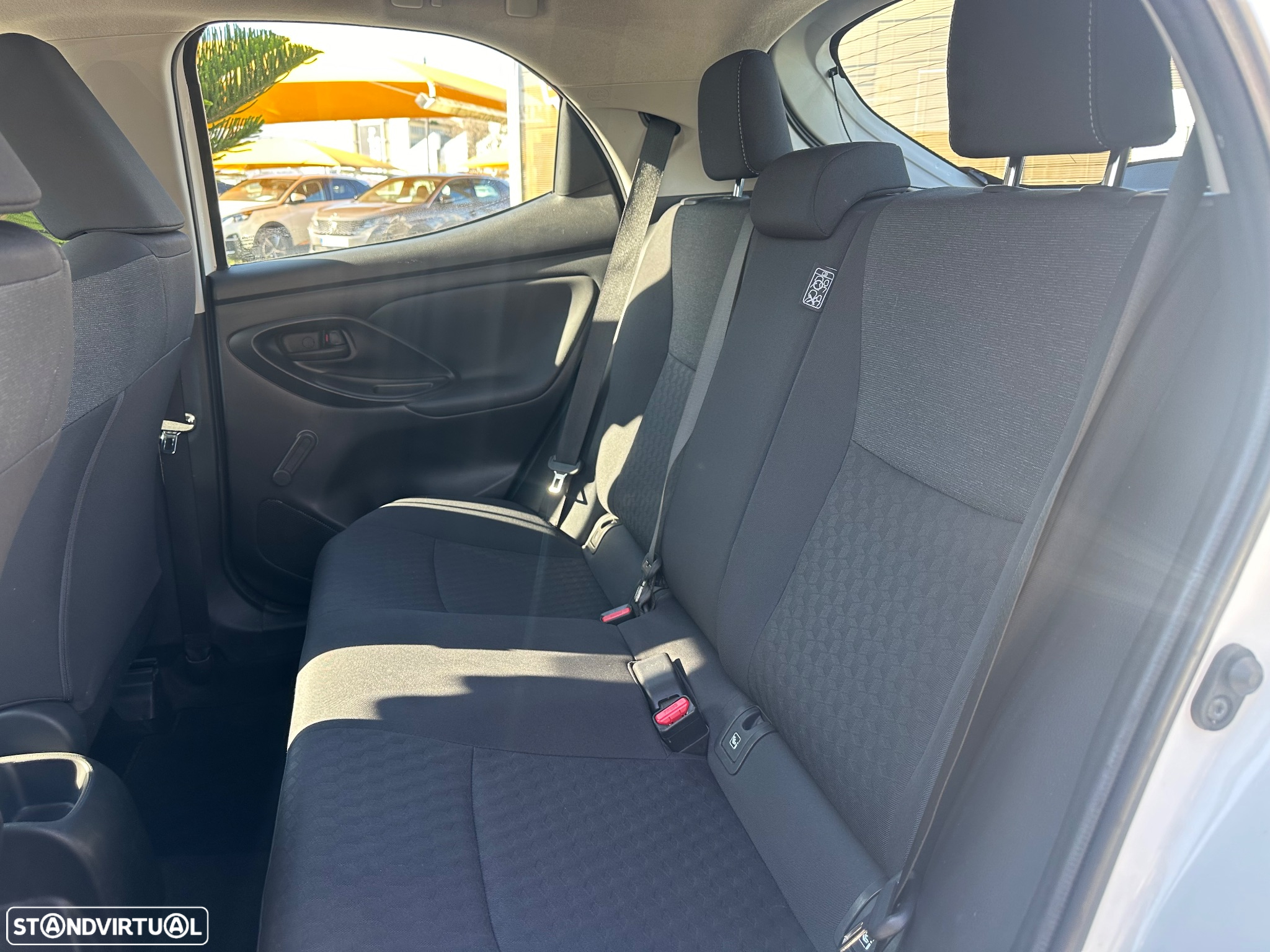 Toyota Yaris 1.0 VVT-i Comfort - 44
