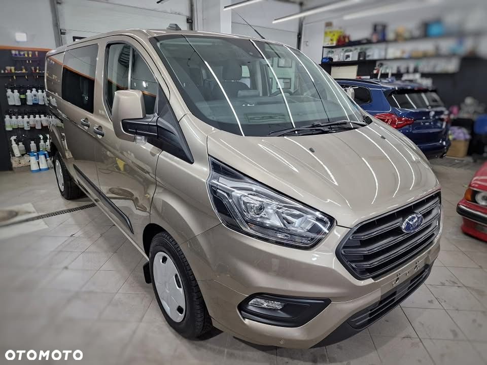 Ford Transit Custom - 5