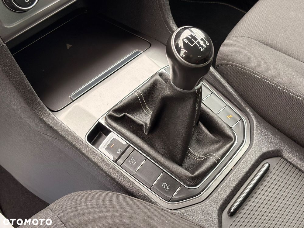 Volkswagen Golf Sportsvan 2.0 TDI BlueMotion Technology Lounge - 20