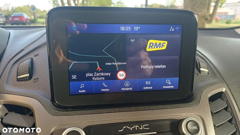 Ford Transit Connect  L2 Długi 3 osobowy - 10