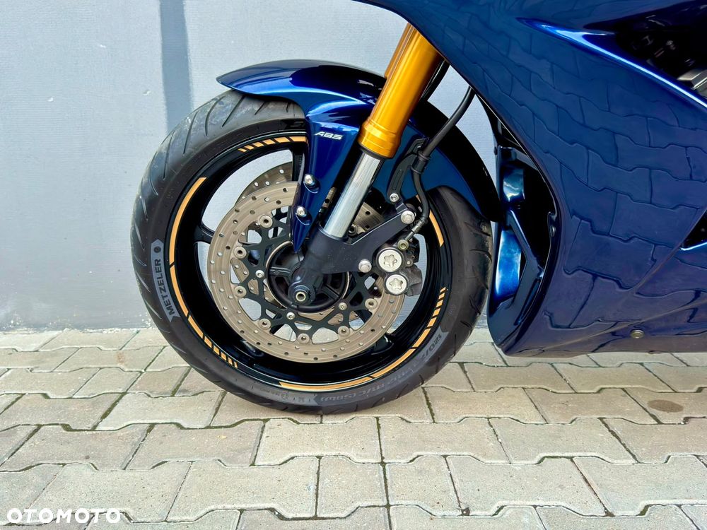 Yamaha FZ - 14