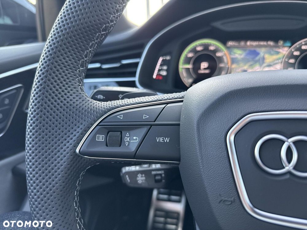 Audi Q8 - 19
