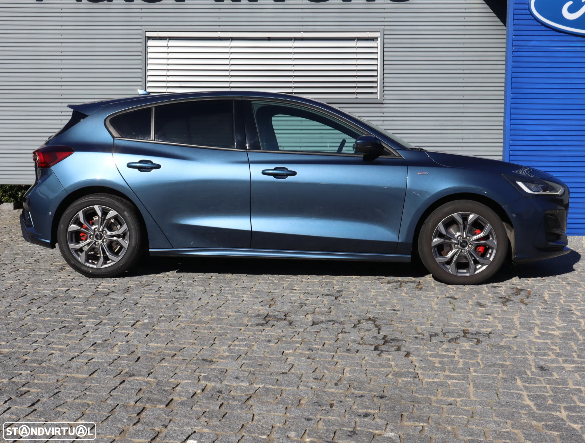 Ford Focus 1.0 EcoBoost MHEV ST-Line - 2