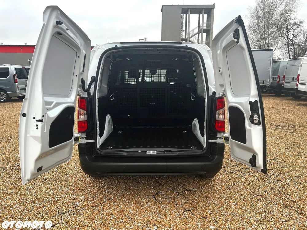 Fiat Doblo Maxi 5 miejsc - 4