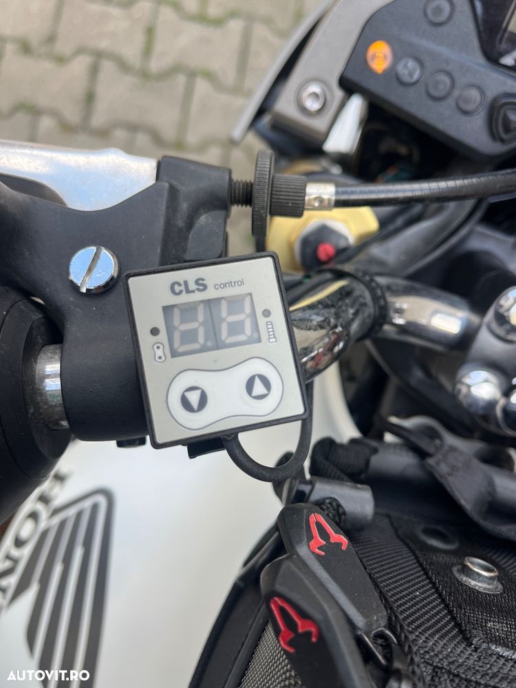 Honda CB 600F Hornet - 8