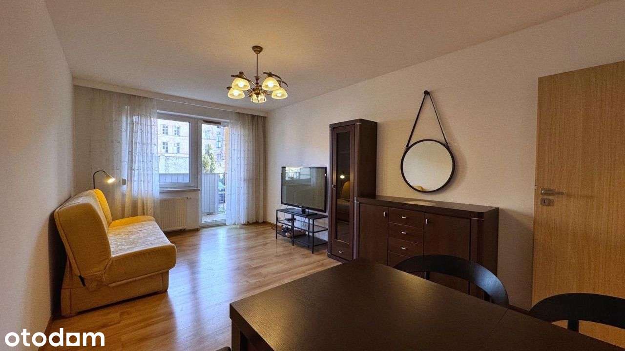Do wynajęcia 2-pokojowy apartament przy Parku Centralnym – Brzeg - Pełny obrazek: 2/5