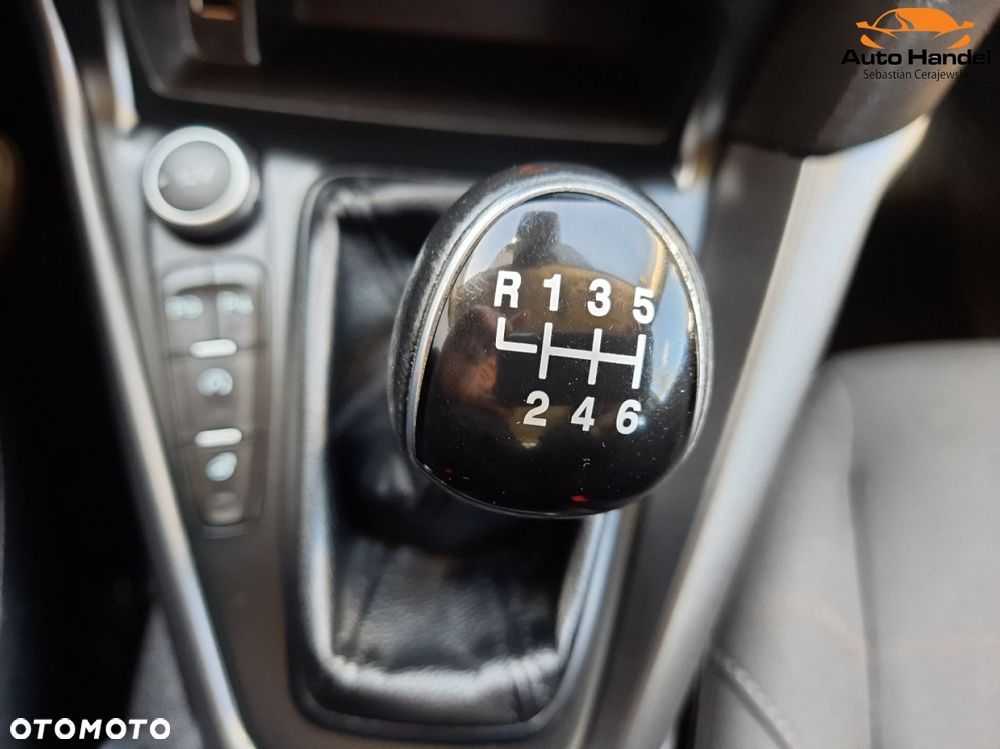 Ford Focus 1.0 EcoBoost STart-Stopp-System TITANIUM - 40