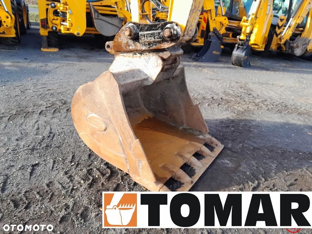 JCB 150X  HD 2021R 17 TON - 25